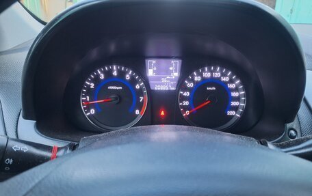 Hyundai Solaris II рестайлинг, 2014 год, 580 000 рублей, 11 фотография