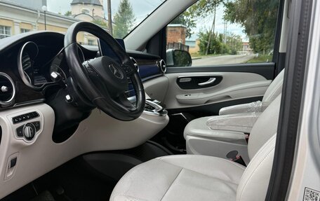 Mercedes-Benz V-Класс, 2015 год, 3 400 000 рублей, 6 фотография