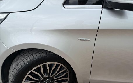 Mercedes-Benz V-Класс, 2015 год, 3 400 000 рублей, 5 фотография