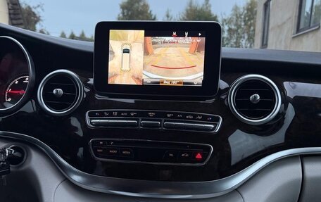 Mercedes-Benz V-Класс, 2015 год, 3 400 000 рублей, 18 фотография
