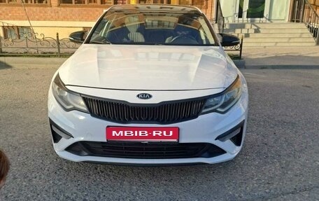 KIA Optima IV, 2019 год, 1 000 000 рублей, 5 фотография