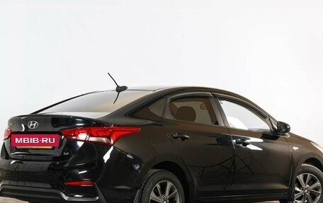 Hyundai Solaris II рестайлинг, 2017 год, 1 299 000 рублей, 7 фотография