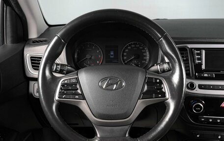 Hyundai Solaris II рестайлинг, 2017 год, 1 299 000 рублей, 14 фотография