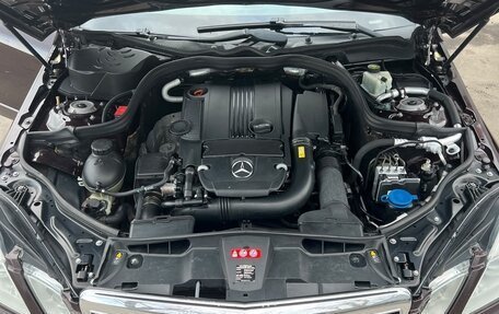 Mercedes-Benz E-Класс, 2011 год, 1 500 000 рублей, 5 фотография