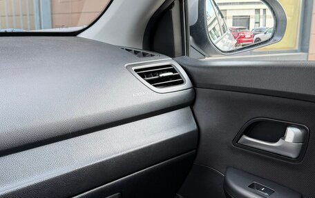 KIA Rio III рестайлинг, 2016 год, 930 000 рублей, 24 фотография