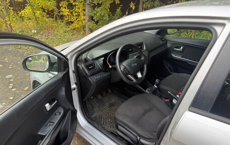 KIA Rio III рестайлинг, 2014 год, 750 000 рублей, 10 фотография