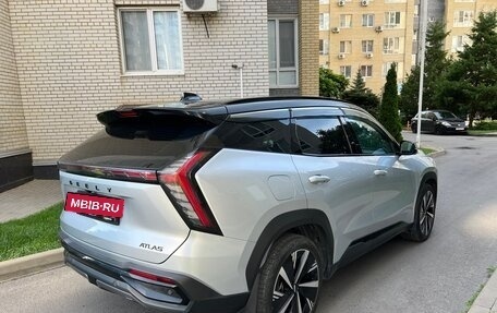 Geely Atlas, 2024 год, 2 680 000 рублей, 6 фотография