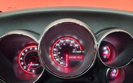 Pontiac Vibe II, 2005 год, 600 000 рублей, 10 фотография