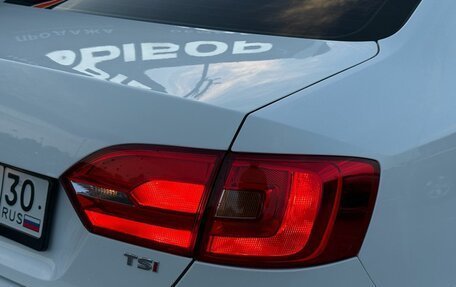 Volkswagen Jetta VI, 2012 год, 1 300 000 рублей, 8 фотография