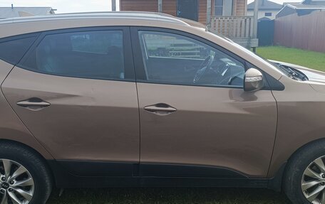 Hyundai ix35 I рестайлинг, 2015 год, 1 050 000 рублей, 3 фотография
