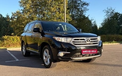 Toyota Highlander III, 2012 год, 2 450 000 рублей, 1 фотография
