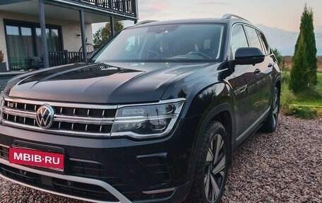 Volkswagen Teramont I, 2022 год, 4 100 000 рублей, 1 фотография