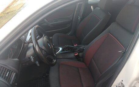 BMW 1 серия, 2008 год, 900 000 рублей, 9 фотография
