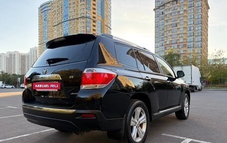 Toyota Highlander III, 2012 год, 2 450 000 рублей, 3 фотография