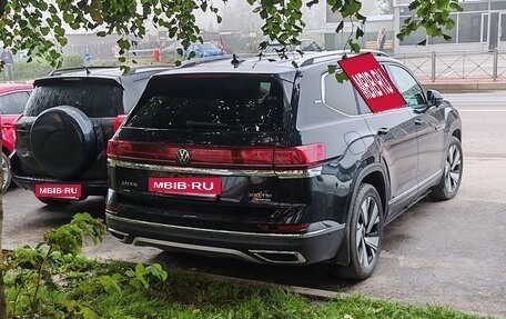 Volkswagen Teramont I, 2022 год, 4 100 000 рублей, 7 фотография