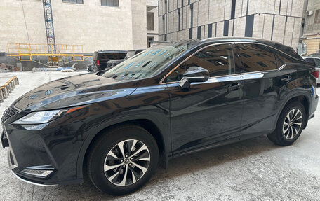 Lexus RX IV рестайлинг, 2019 год, 4 510 000 рублей, 2 фотография
