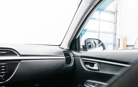 KIA Rio IV, 2019 год, 1 450 000 рублей, 15 фотография