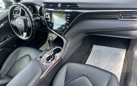 Toyota Camry, 2020 год, 2 800 000 рублей, 16 фотография