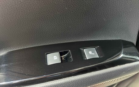 Toyota Camry, 2020 год, 2 800 000 рублей, 18 фотография