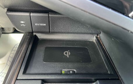Toyota Camry, 2020 год, 2 800 000 рублей, 14 фотография