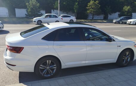 Volkswagen Jetta VII, 2019 год, 1 750 000 рублей, 3 фотография