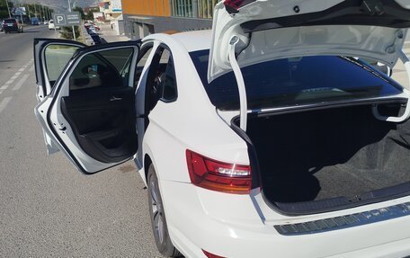 Volkswagen Jetta VII, 2019 год, 1 750 000 рублей, 6 фотография