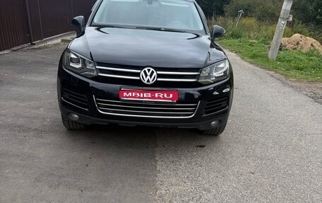 Volkswagen Touareg III, 2013 год, 1 830 000 рублей, 1 фотография