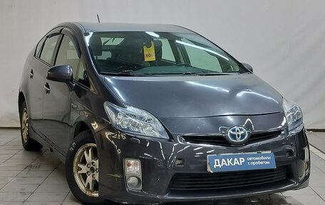 Toyota Prius, 2009 год, 590 000 рублей, 3 фотография