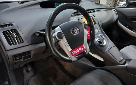 Toyota Prius, 2009 год, 590 000 рублей, 8 фотография