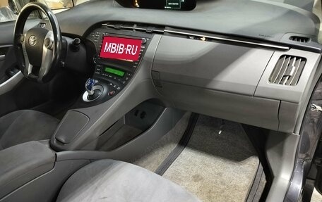 Toyota Prius, 2009 год, 590 000 рублей, 9 фотография