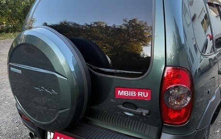 Chevrolet Niva I рестайлинг, 2017 год, 780 000 рублей, 6 фотография
