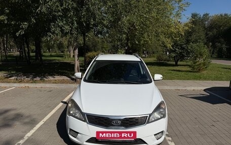 KIA cee'd I рестайлинг, 2011 год, 825 000 рублей, 2 фотография