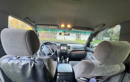 Toyota Land Cruiser Prado 120 рестайлинг, 2007 год, 2 100 000 рублей, 9 фотография