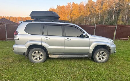 Toyota Land Cruiser Prado 120 рестайлинг, 2007 год, 2 100 000 рублей, 6 фотография