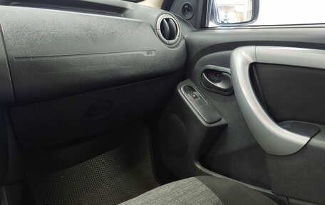 Renault Duster I рестайлинг, 2012 год, 750 000 рублей, 16 фотография