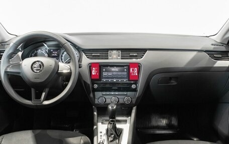 Skoda Octavia, 2019 год, 1 806 200 рублей, 6 фотография