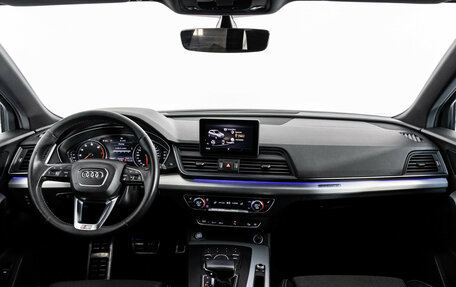 Audi Q5, 2018 год, 2 499 000 рублей, 12 фотография