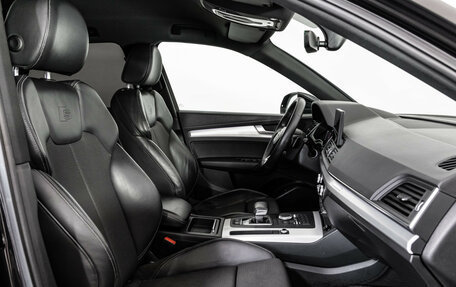 Audi Q5, 2018 год, 2 499 000 рублей, 26 фотография