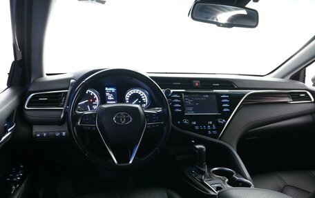 Toyota Camry, 2019 год, 2 714 444 рублей, 6 фотография