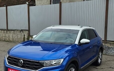 Volkswagen T-Roc I, 2021 год, 2 050 000 рублей, 28 фотография