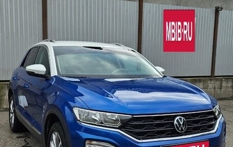 Volkswagen T-Roc I, 2021 год, 2 050 000 рублей, 30 фотография