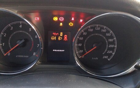 Peugeot 4008, 2012 год, 950 000 рублей, 16 фотография