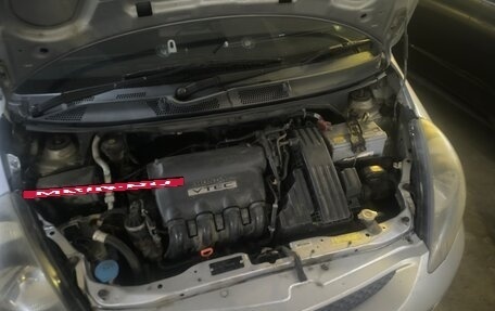Honda Fit III, 2003 год, 295 000 рублей, 17 фотография