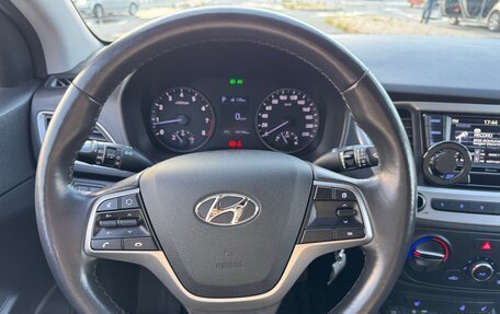 Hyundai Solaris II рестайлинг, 2017 год, 1 250 000 рублей, 10 фотография