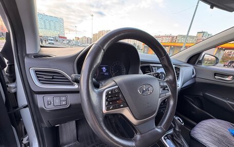 Hyundai Solaris II рестайлинг, 2017 год, 1 250 000 рублей, 20 фотография
