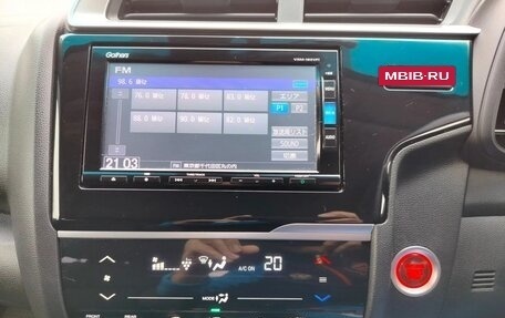 Honda Fit III, 2017 год, 1 140 000 рублей, 16 фотография