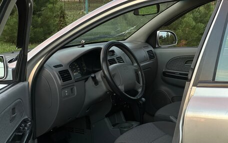 KIA Rio II, 2005 год, 350 000 рублей, 9 фотография