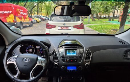 Hyundai ix35 I рестайлинг, 2013 год, 1 280 000 рублей, 11 фотография