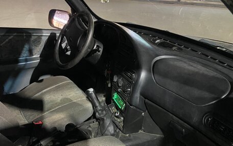 Chevrolet Niva I рестайлинг, 2003 год, 140 000 рублей, 9 фотография