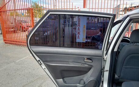 KIA Carens III (RP), 2007 год, 958 000 рублей, 27 фотография